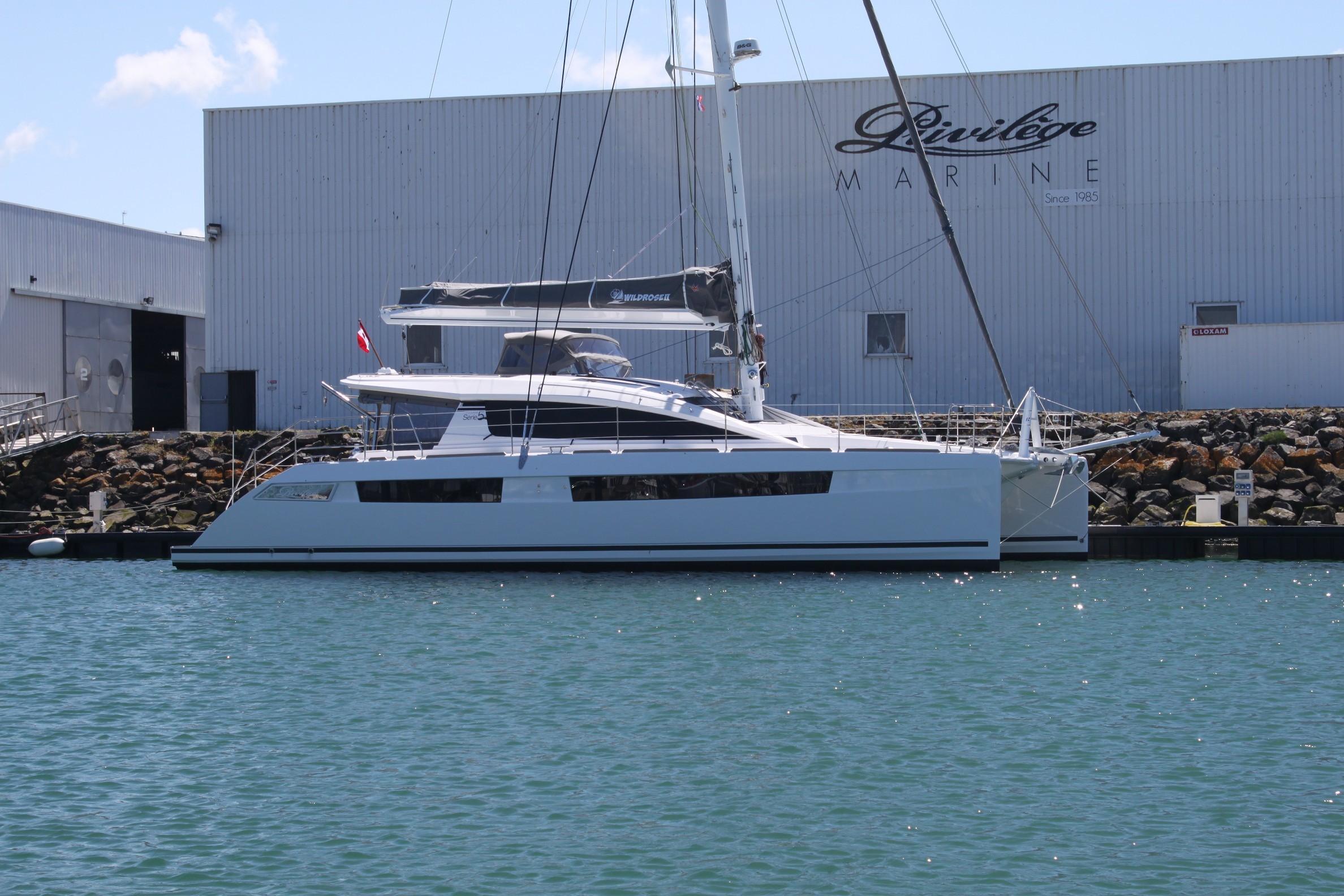 Used Sail Catamaran for Sale 2019 Series 5 Boat Highlights