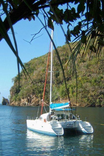 Used Sail Catamaran for Sale 2003 Lagoon 380 Boat Highlights