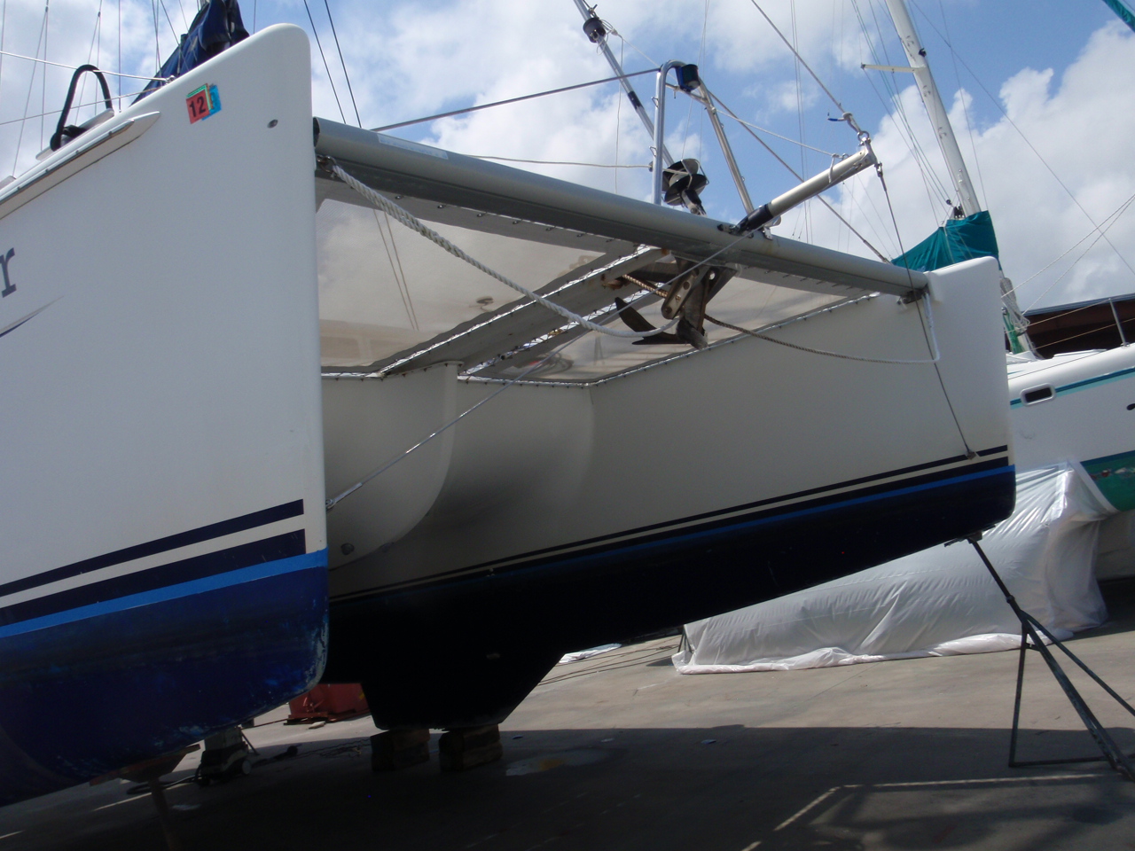 Used Sail Catamaran for Sale 2005 Lagoon 440 Boat Highlights