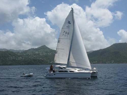 Used Sail Catamaran for Sale 2001 Gemini 105Mc Boat Highlights