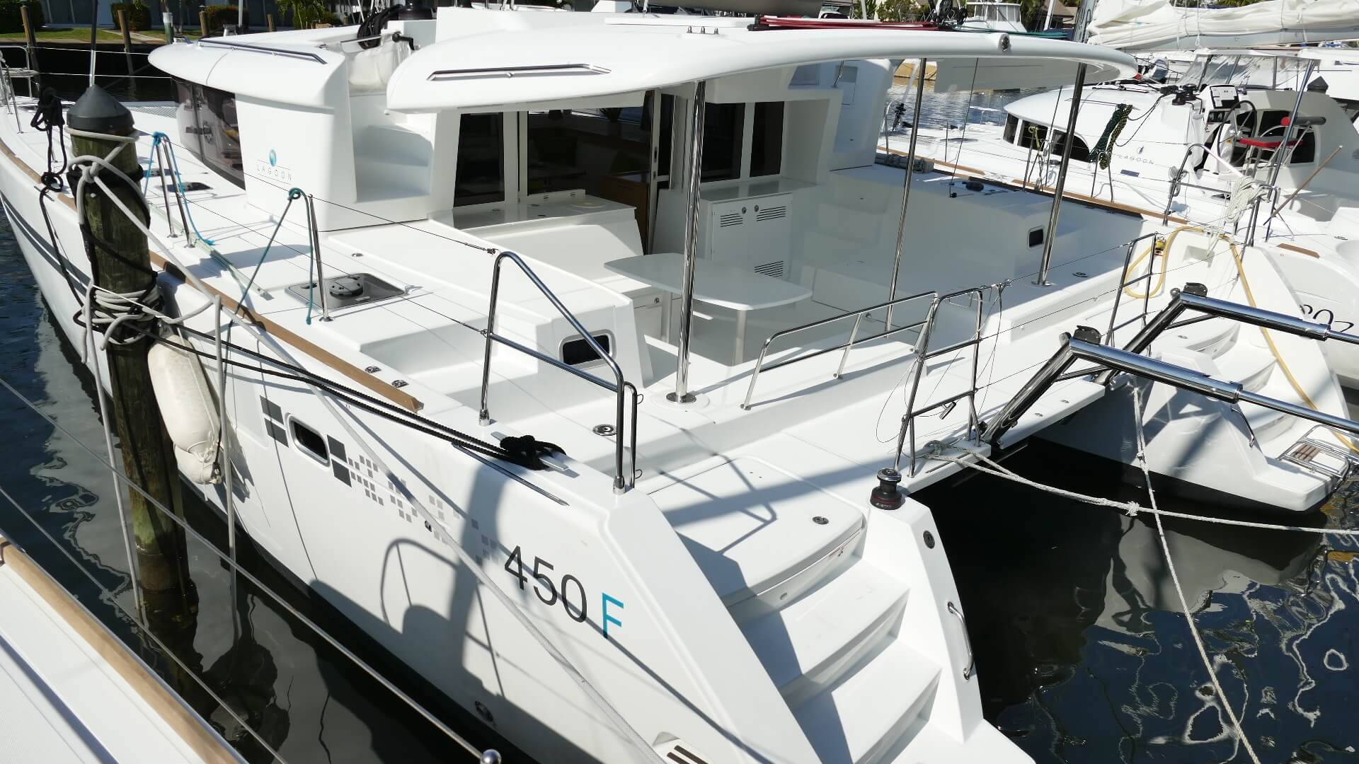 Used Sail Catamaran for Sale 2017 Lagoon 450 F Boat Highlights