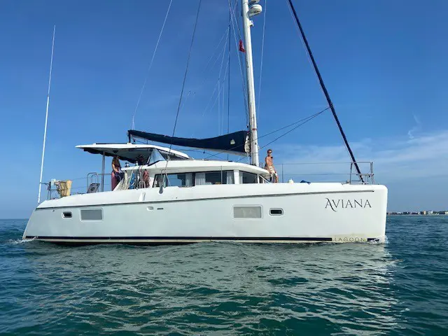 Used Sail Catamaran for Sale 2007 Lagoon 420 