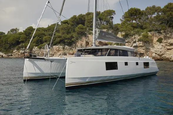 HULL 113 Sail Nautitech 46 Open