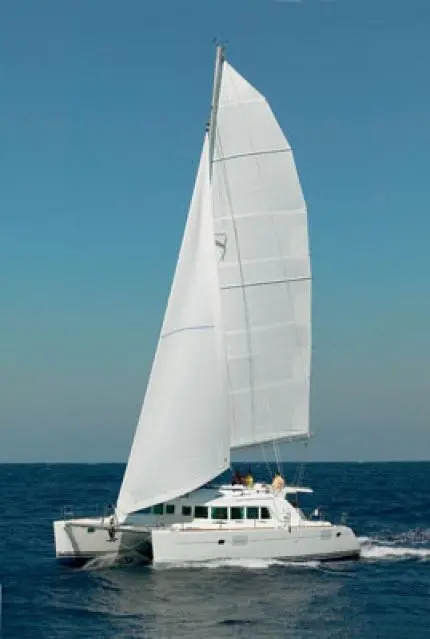 KARIS Sail Lagoon 440