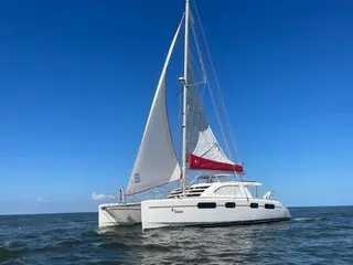 R OASIS Sail Leopard 46 