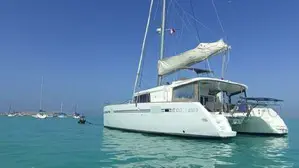 HONU Sail Lagoon 450 F