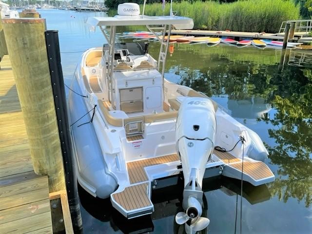 New Power Monohull for Sale 2023 85 SL  Boat Highlights