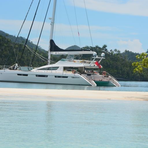 Used Sail Catamaran for Sale 2006 Privilege 745 Boat Highlights