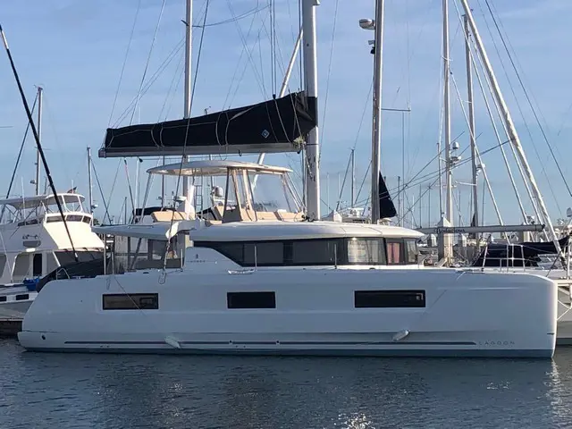 Used Sail Catamaran for Sale 2022 Lagoon 46 Boat Highlights