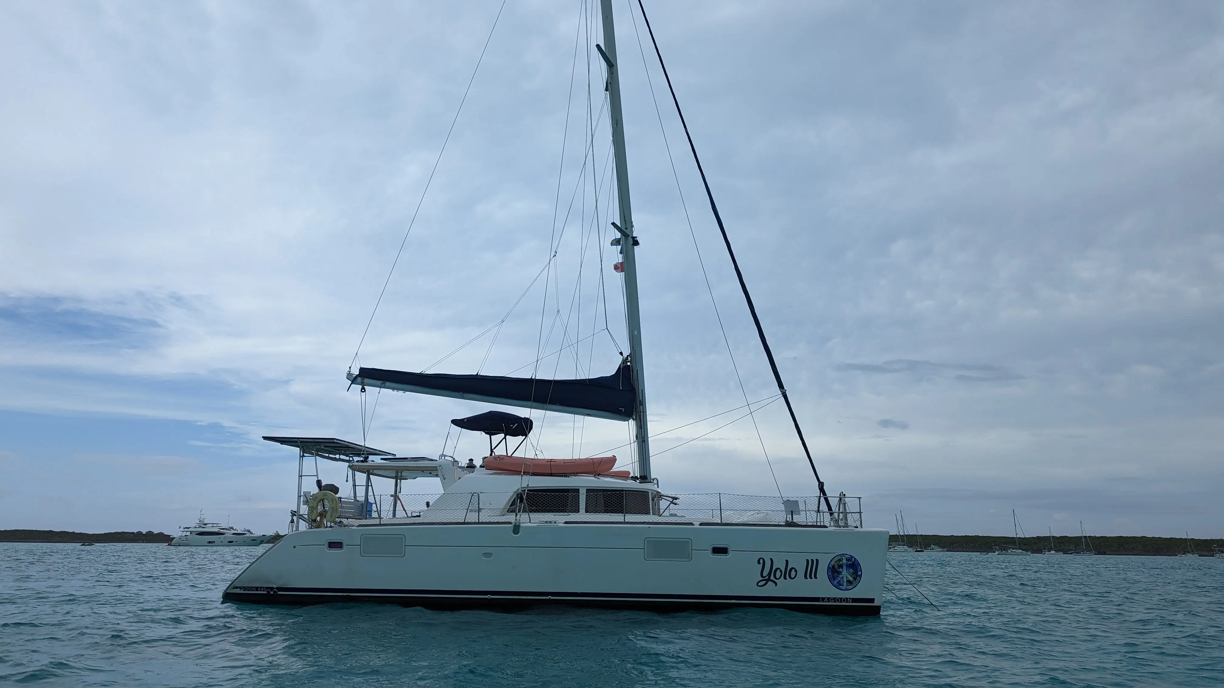 Used Sail Catamaran for Sale 2009 Lagoon 440 Boat Highlights