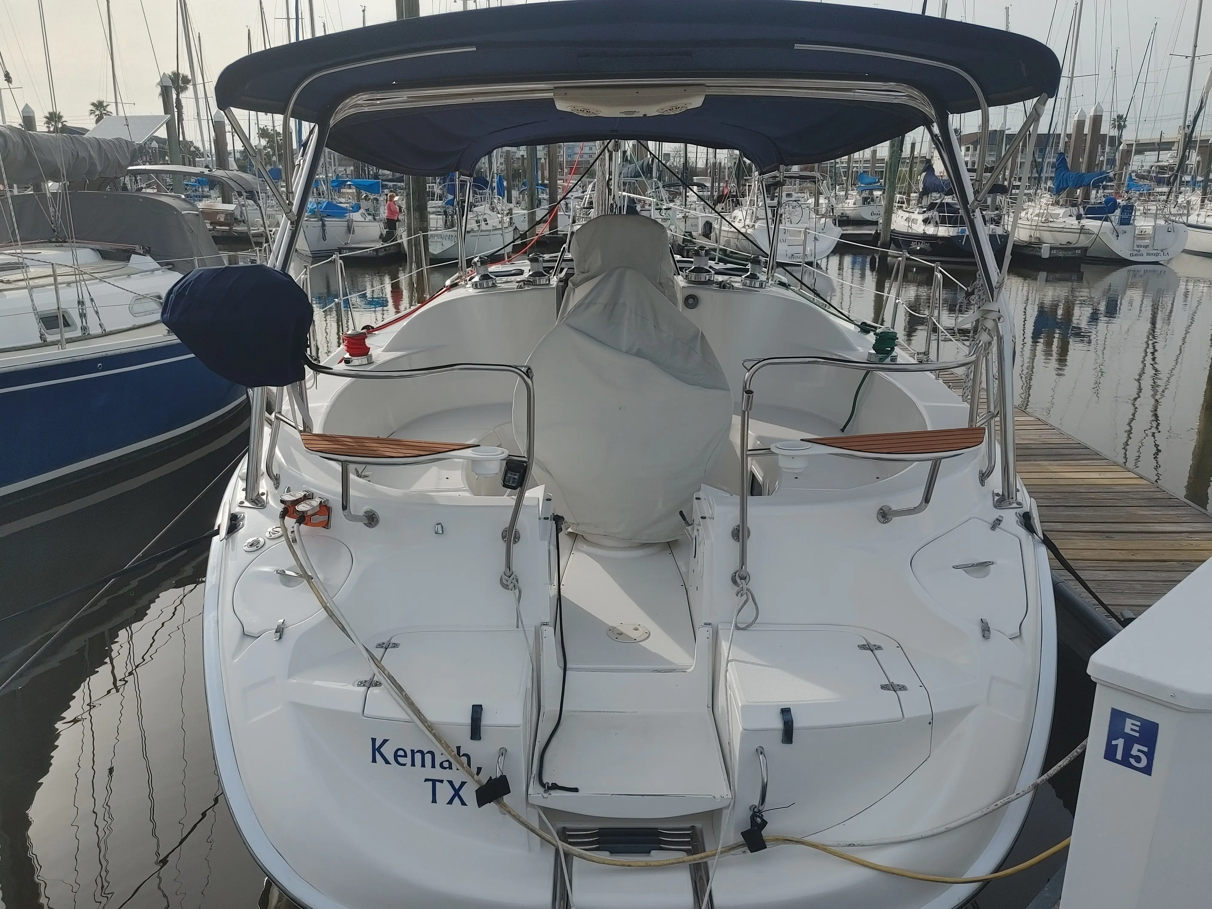 Used Sail Monohull for Sale 2002 Hunter 380 Additional Information