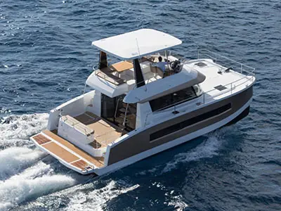 2018 FOUNTAINE PAJOT MY 37