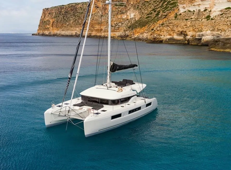 Used Sail Catamaran for sale 2022 Lagoon 50