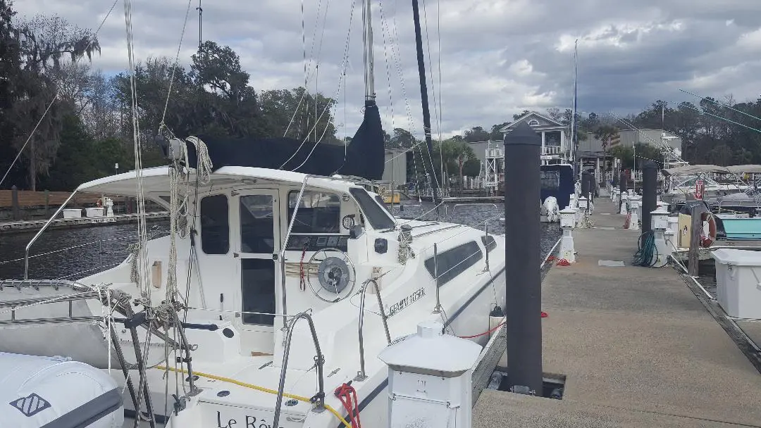 Used Sail Catamaran for Sale 2006 Gemini 105Mc Additional Information