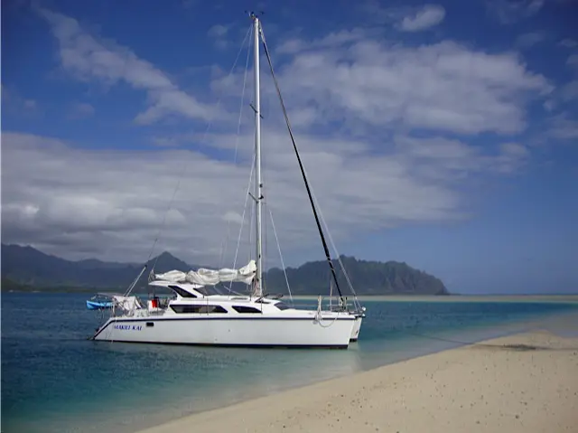 Used Sail Catamaran for Sale 2007 Gemini 105Mc Boat Highlights