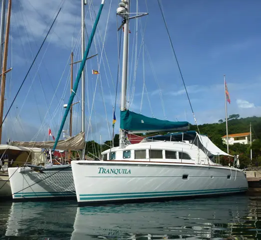 Used Sail Catamaran for Sale 2000 Lagoon 380 Boat Highlights