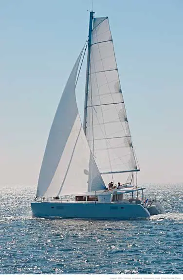 New Sail Catamaran for Sale 2012 Lagoon 450 Boat Highlights