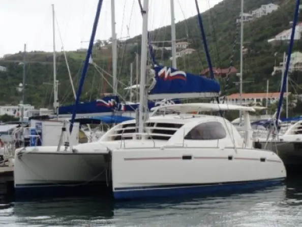 TROIS P'TITS LOUPS Sail Leopard 40