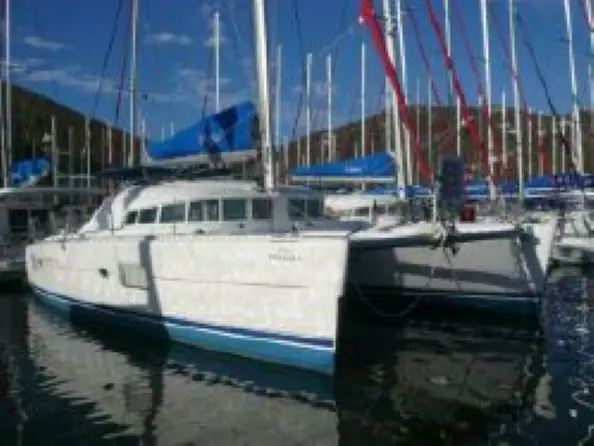 WIND DANCER Sail Lagoon 410