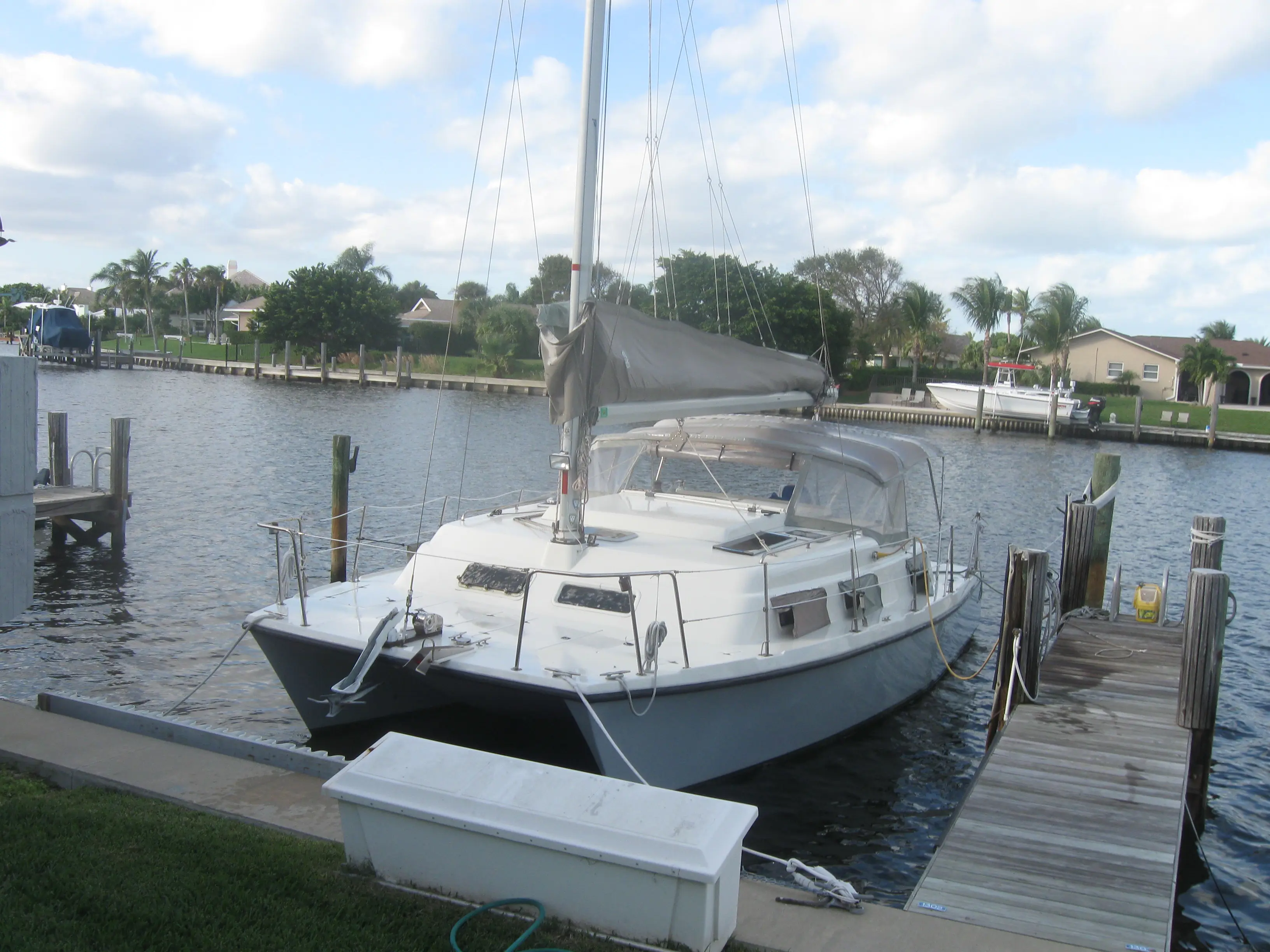 Used Sail Catamaran for Sale 1990 Intercat Boat Highlights