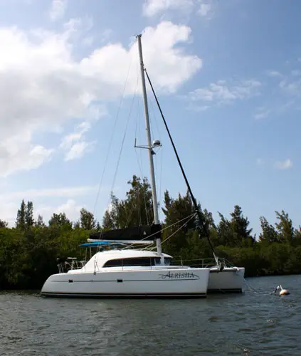 Used Sail Catamaran for Sale 2000 Lagoon 380 Boat Highlights