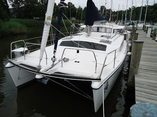 Used Sail Catamaran for Sale 2011 Gemini 105Mc Boat Highlights