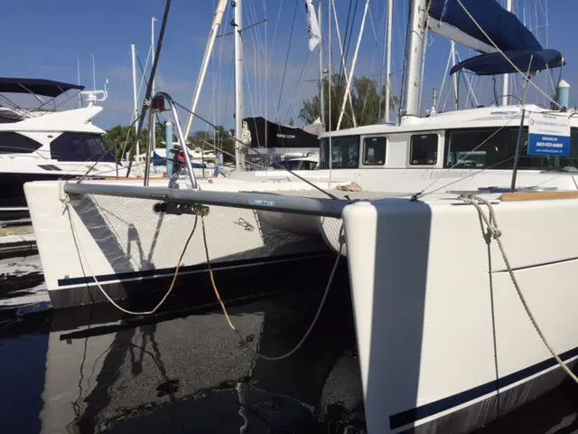 Used Sail Catamaran for Sale 2008 Lagoon 440 Boat Highlights