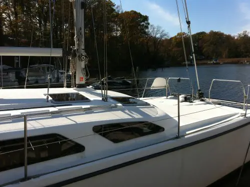 Used Sail Catamaran for Sale 2004 Gemini 105Mc Boat Highlights