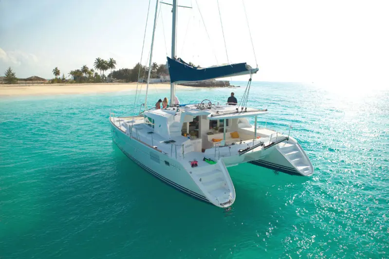 Used Sail Catamaran for Sale 2006 Lagoon 440 Boat Highlights