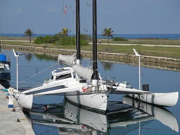 WHITE PEGASUS Sail Trimaran