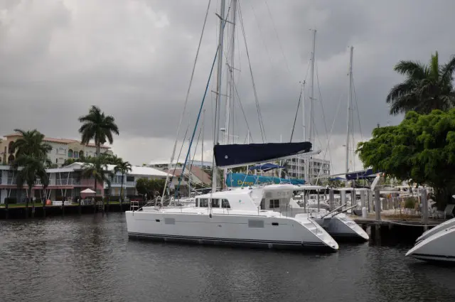 DIANNE W Sail Lagoon 440