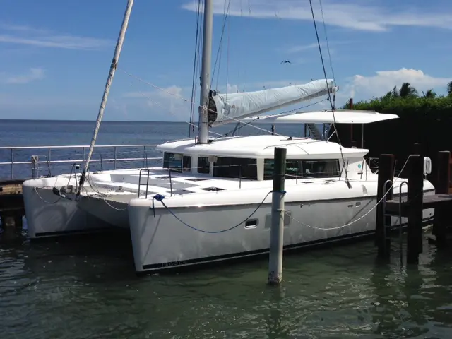 Used Sail Catamaran for Sale 2008 Lagoon 420 