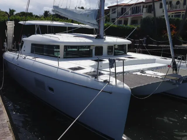 Used Sail Catamaran for Sale 2008 Lagoon 420 Boat Highlights