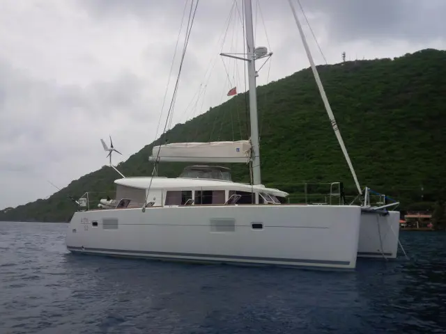 Used Sail Catamaran for Sale 2013 Lagoon 400 S2 