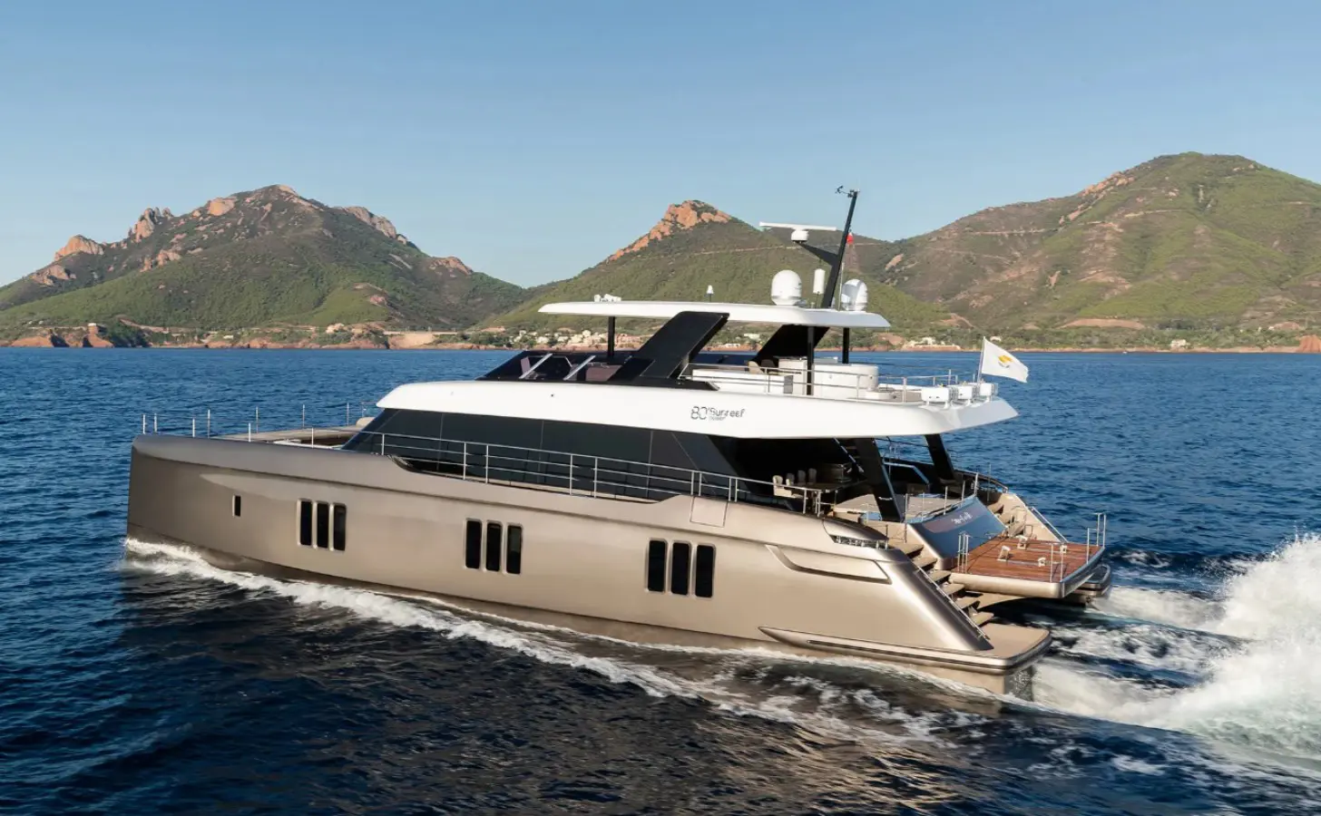 BROCHURE-SUNREEF POWER 80 Power Sunreef Power 80