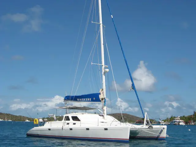 WHISKERS Sail Norseman 430