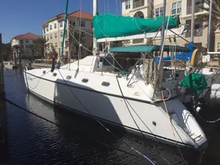 Used Sail Catamaran for Sale 1989 Privilege 39 Boat Highlights