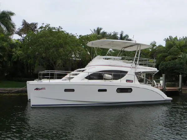 Used Power Catamaran for Sale 2009 Leopard 37 PC Boat Highlights