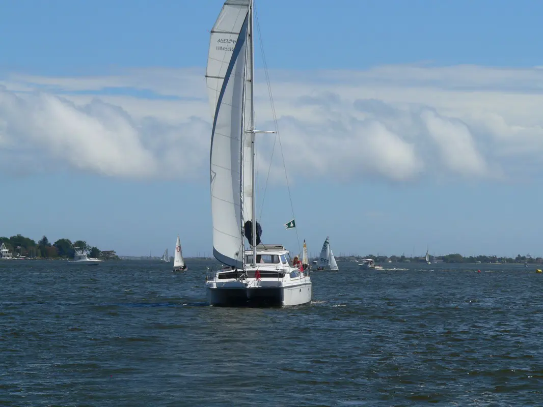 ALTERNATIVE IV Sail Legacy 35