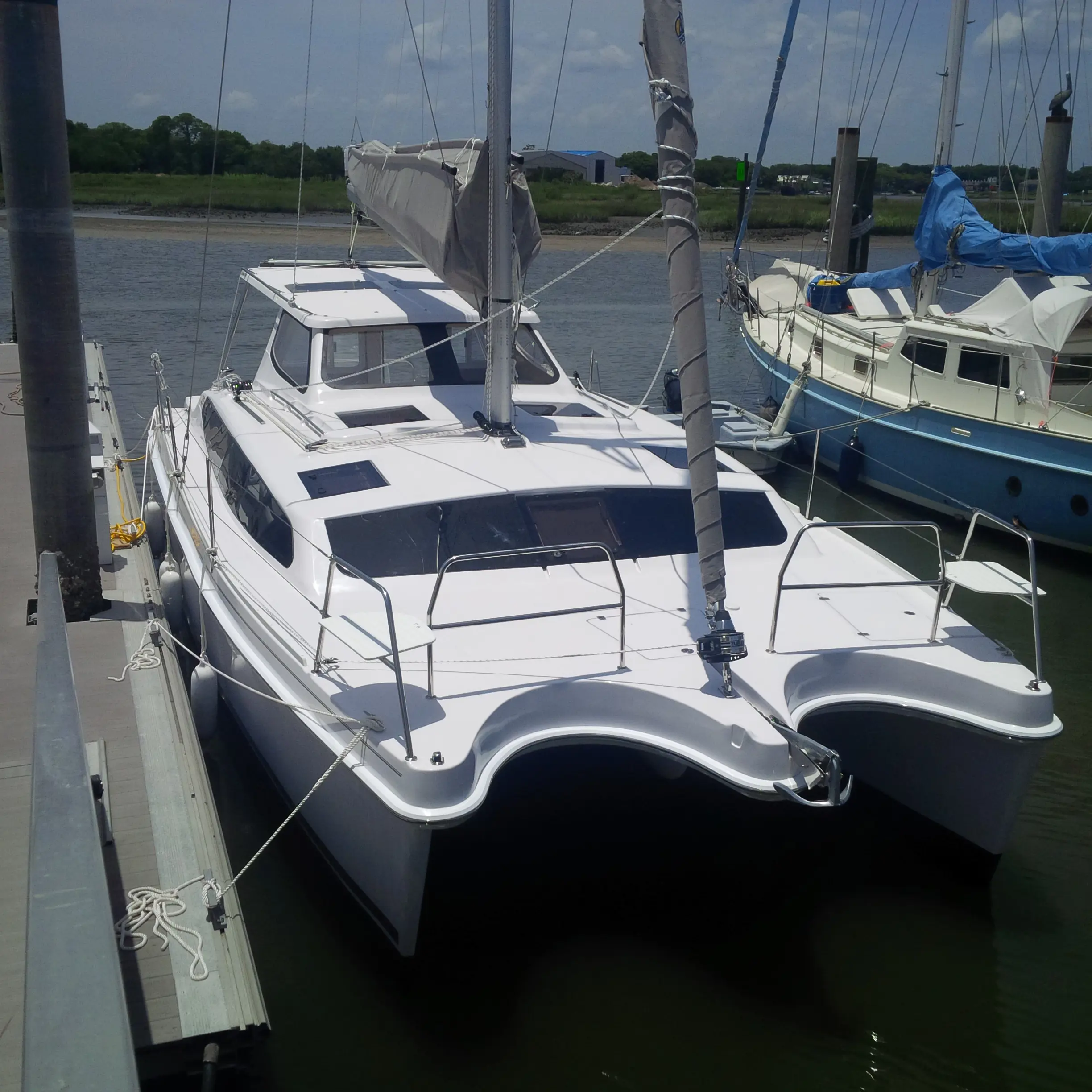 HULL 1206 Sail Legacy 35