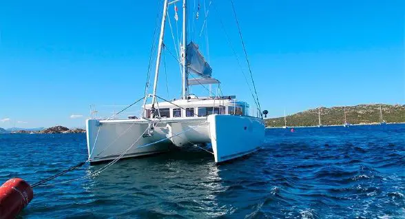 Used Sail Catamaran for Sale 2011 Lagoon 450 Boat Highlights