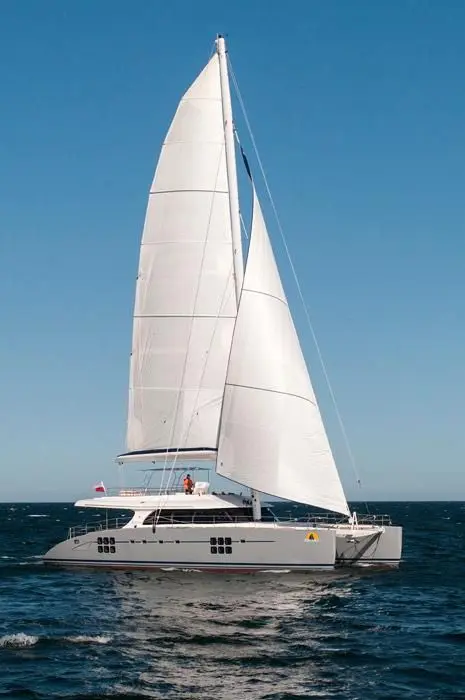 POMAIKAI Sail Sunreef 70