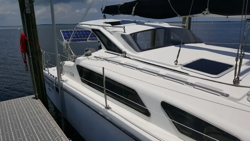 Used Sail Catamaran for Sale 2007 Gemini 105Mc Boat Highlights