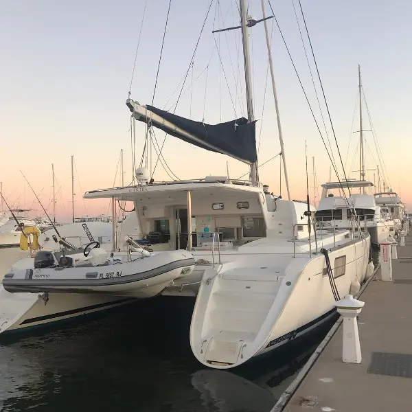 Used Sail Catamaran for Sale 2008 Lagoon 440 Boat Highlights