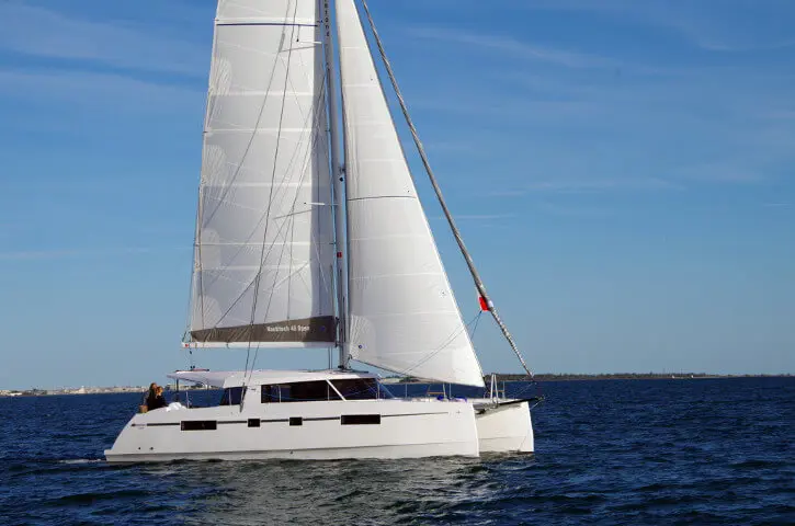 BROCHURE-NAUTITECH 46 OPEN Sail Nautitech 46 Open