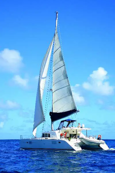 MISS KITTY Sail Lagoon 440