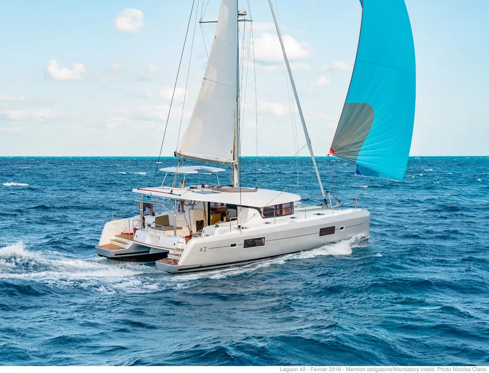 KNOTTY DREAMER Sail Lagoon 42