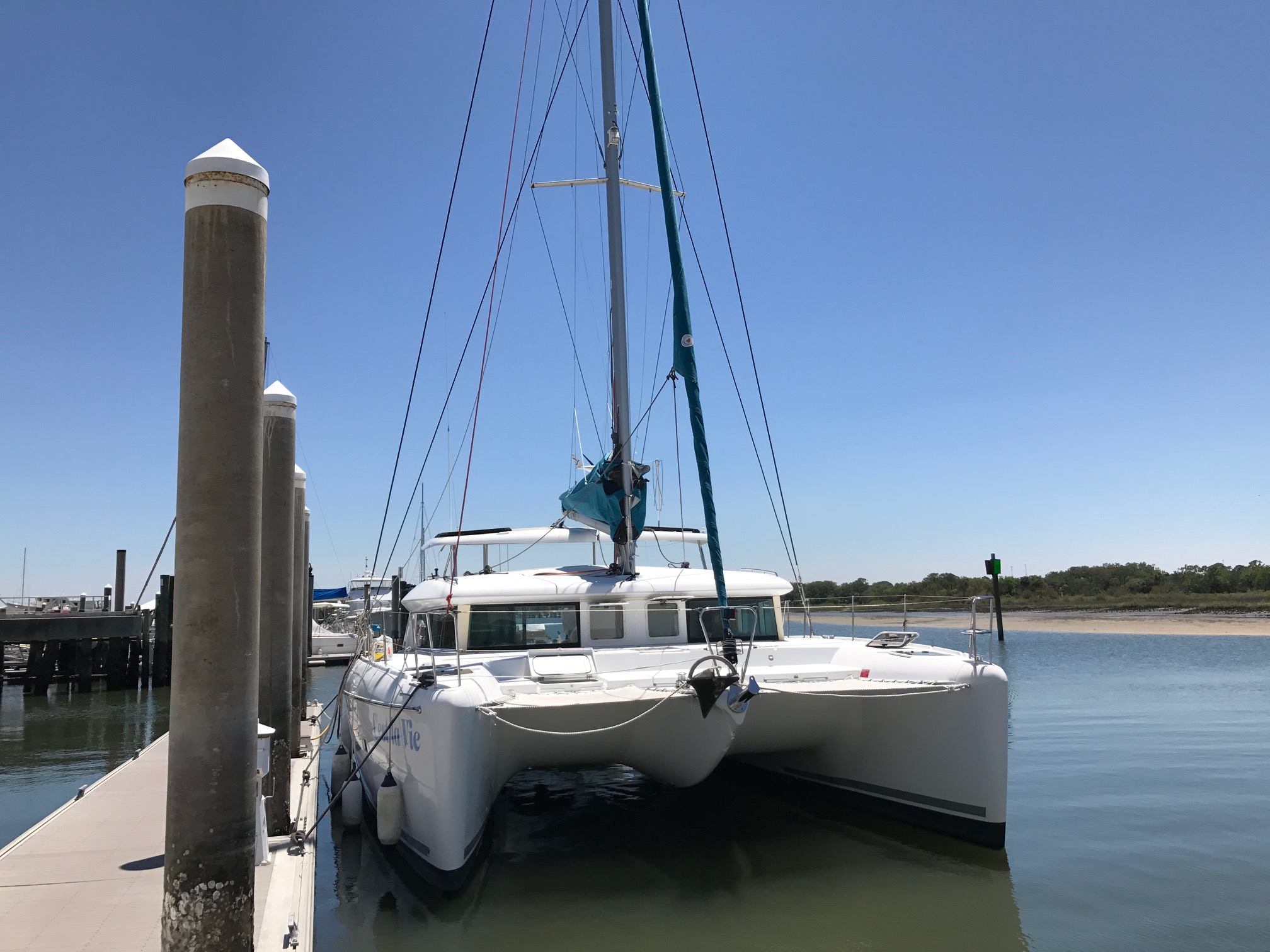 Used Sail Catamaran for Sale 2008 Lagoon 420 Boat Highlights