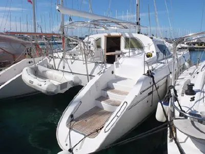 1999 ALLIAURA MARINE Privilege 465