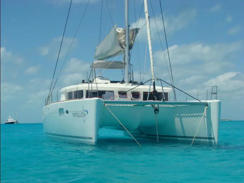 Used Sail Catamaran for Sale 2011 Lagoon 450 Boat Highlights